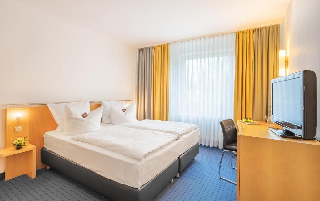 Achat Hotel Suhl Ngoại thất bức ảnh