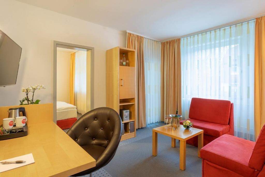 Achat Hotel Suhl Ngoại thất bức ảnh